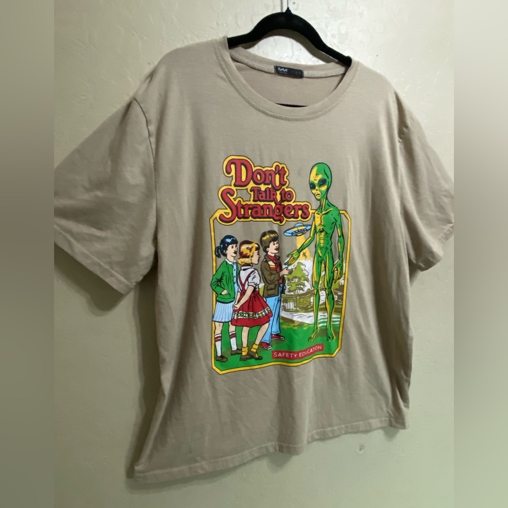Graphic Unisex Fun Design T-Shirt - Tan